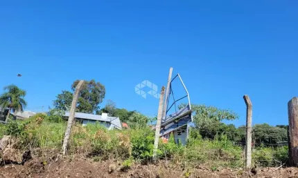 Terreno à venda na Avenida Belvedere, 1, São Luiz, Caxias do Sul