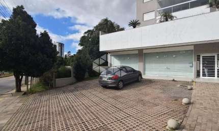 EXCELENTE SALA COMERCIAL NO EDIFICIO MACEIÓ NO JARDIM DO SHOPPING EM CAXIAS DO SUL