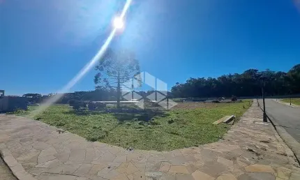 TERRENO NO CONDOMÍNO RESIDENCIAL CAMINHOS DE PEDRA EM FARROUPILHA