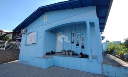 Casa com 3 quartos à venda na Ambrósio Pasqual, 804, Monte Pasqual, Farroupilha