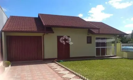 Casa com 3 quartos à venda na Pedro Marcheto, 457, Belvedere, Farroupilha