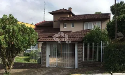 Casa com ótima infraestrutura a venda no bairro belvedere em farroupilha