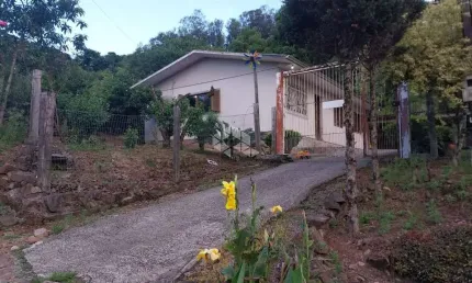 Casa com 3 quartos à venda na Área Rural, 8, Zona Rural, Farroupilha