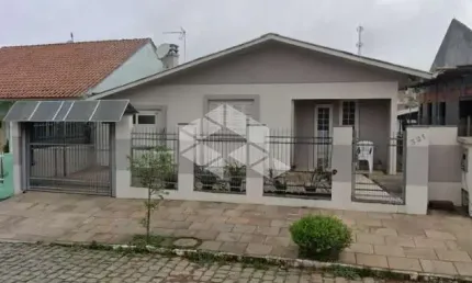 Casa com 02 moradias no bairro bela vista em farroupilha