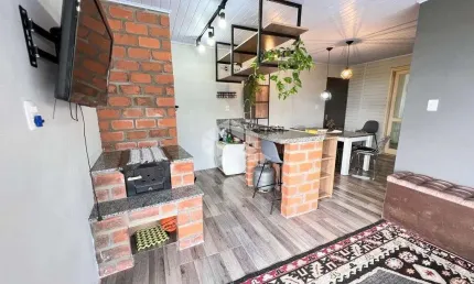 Casa com 2 quartos à venda na Rua Cambona, 256, Centro, Farroupilha