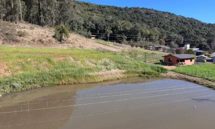Chácara / sítio com 2 quartos à venda na Área Rural, 56, Zona Rural, Farroupilha