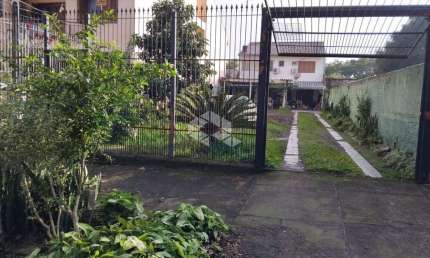 Casa residencial 2 dormitórios  no bairro Cristo Redentor em Porto Alegre/RS
