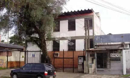 Barracão / Galpão / Depósito com 7 salas à venda na Avenida Madrid, 297, Navegantes, Porto Alegre
