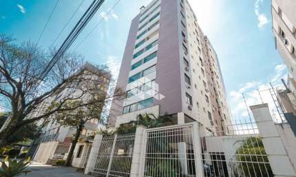 Apartamento 2 dormitórios, 1 suíte e 2 vagas de garagem a venda no bairro Petrópolis em Porto Alegre/RS