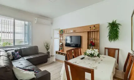 Apartamento de 2 quartos / dormitórios com 1 vaga / Box de garagem no Menino Deus - Porto Alegre - RS