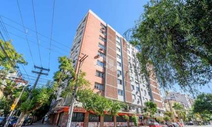 Apartamento a venda de 2 quartos na Cidade Baixa em Porto Alegre/RS