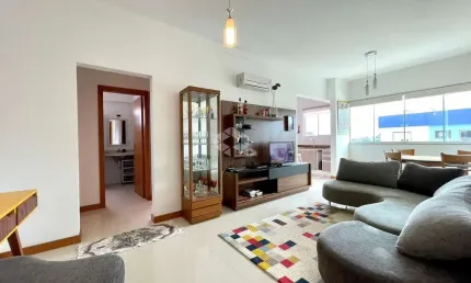 Apartamento com  2 dormitórios sendo 1 suíte com 1 vaga no centro de capão da canoa!!!
