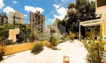 Apartamento Garden à venda com 01 dormitório/quarto na rua Felicíssimo de Azevedo no bairro Rio Branco em Porto Alegre/RS.