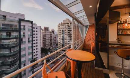 APARTAMENTO 4 QUARTOS SENDO 1 SUÍTE 2 VAGAS DE GARAGEM NO CENTRO DE FLORIANÓPOLIS/SC