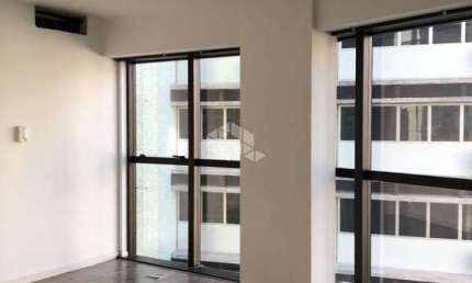 Sala Comercial de 32,51m² A Venda - Centro, Florianópolis SC