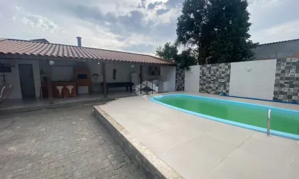 Casa com + de 150m² de Área privativa - Capoeiras - Florianópolis SC