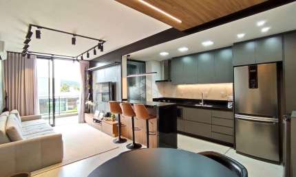 APARTAMENTO ALTO PADRÃO EM JURERÊ INTERNACIONAL  - FLORIANÓPOLIS/SC