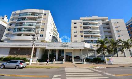 APARTAMENTO SEMIMOBILIADO COM 3 QUARTOS SENDO 2 SUÍTES 2 VAGAS DE GARAGEM NO CÓRREGO GRANDE EM FLORIANÓPOLIS/SC