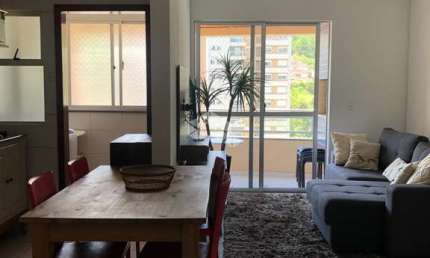 APARTAMENTO MOBILIADO COM 3 QUARTOS SENDO 1 SUÍTE E 1 VAGA DE GARAGEM NO BAIRRO ITACORUBI EM FLORIANÓPOLIS/SC