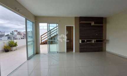 APARTAMENTO DE 3 SUÍTES COM PISCINA TERRAÇO E VISTA PARA O MAR EM COQUEIROS FLORIANÓPOLIS/SC