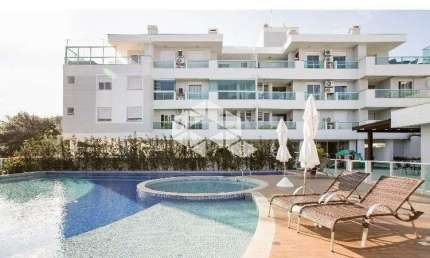 APARTAMENTO SEMIMOBILIADO 2 QUARTOS SENDO 1 SUÍTE E 1 VAGA DE GARAGEM NO BAIRRO JOÃO PAULO EM FLORIANÓPOLIS /SC