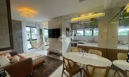 APARTAMENTO 2 QUARTOS 1 SUÍTE 3 VAGAS NO BAIRRO AGRONÔMICA EM FLORIANÓPOLIS/SC