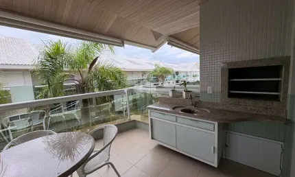 APARTAMENTO DUPLEX MOBILIADO COM 3 SUÍTES E VISTA PARA O MAR NA LAGOINHA DO NORTE FLORIANÓPOLIS