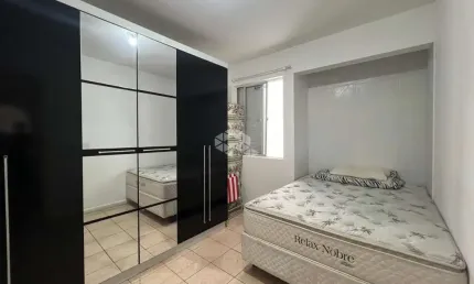 APARTAMENTO SEMIMOBILIADO COM 3 QUARTOS SACADA E LAZER COMPLETO EM CAPOEIRAS FLORIANÓPOLIS