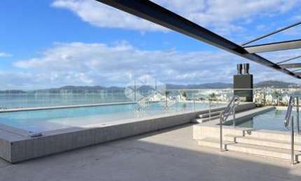 APARTAMENTO COM 3 SUÍTES E VISTA PARA O MAR NO JARDIM ATLÂNTICO FLORIANÓPOLIS