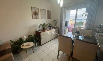 APARTAMENTO COM 3 QUARTOS SENDO 1 SUÍTE COM VISTA PARA O MAR E SACADA COM CHURRASQUEIRA NO ITACORUBI