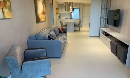 Apartamento 2 quartos 1 suíte 2 vagas sacada com churrasqueira vista para o mar no campeche florianópolis