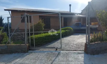 Casa com 3 quartos à venda na Luiz Carraro, 364, Santa Terezinha, Garibaldi