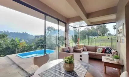 Casa com 3 quartos à venda na Azevedo E Castro, 103, Centro, Carlos Barbosa