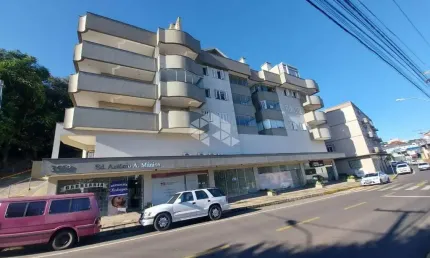 Apartamento com 3 quartos à venda na Rua Buarque De Macedo, 3562, Centro, Garibaldi