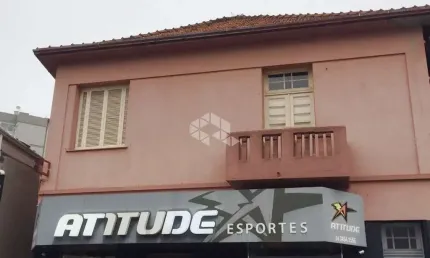 Casa com 4 quartos à venda na Rua Buarque De Macedo, 5, Centro, Garibaldi, 117 m2 por R$ 1.100.000