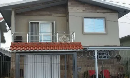 Casa com 3 quartos à venda na Silva Jardim, 575, Juventude, Garibaldi
