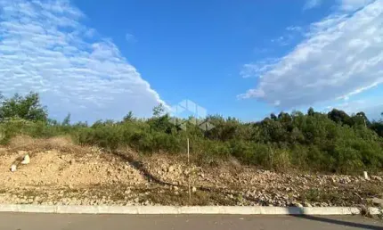 Terreno localizado no loteamento spader em garibaldi
