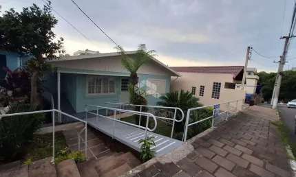 Casa com 3 quartos à venda na Salgado Filho, 30, Centro, Garibaldi