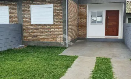 Sobrado a venda a 4 km da praia Central de Garopaba