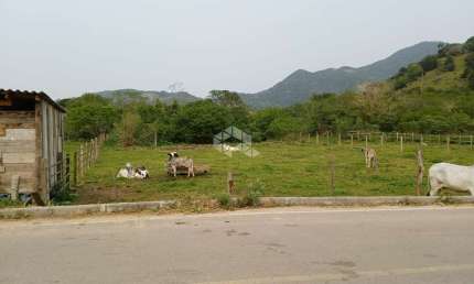 Terreno Exclusivo em Garopaba com Vista Panorâmica da montanha