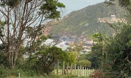 Terreno à venda na Alto Do Morro, 222, Praia da Ferrugem, Garopaba