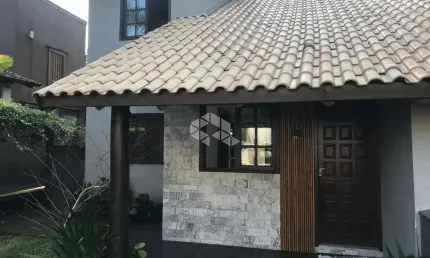 Casa com 2 dormitórios,  1 vaga, 180 m² no bairro jardim panorâmico em garopaba sc