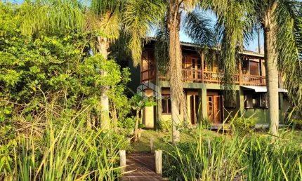 CASA À VENDA COM 4 QUARTOS EM CONDOMINIO NA PRAIA DE IBIRAQUERA