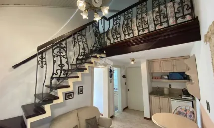 Apartamento com 01 dormitório próximo ao Lago Negro.