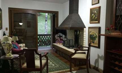 Apartamento 2 dormitórios com 103,17m², 1 vaga, no Bairro Planalto em Gramado