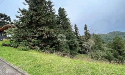 Terreno 800,00m², com vista, no Condomínio Aspen Mountain, em Gramado