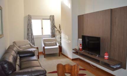 Apartamento 04 dormitórios, 128m² privativos, 1 vaga, na Praça das Rosas, coração de Gramado