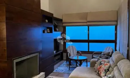Apartamento 4 dormitórios, 122m² privativos, 2 vagas, no Centro de Gramado