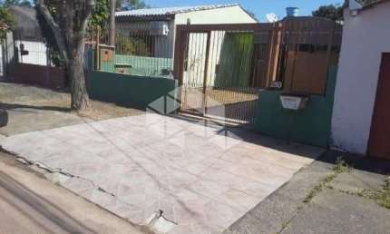 Casa à venda com 2 dormitórios, 1 vaga de garagem no bairro Alegria