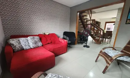 Sobrado com 2 quartos, 2 vagas e 130m2 para vender por R$ 480.000 no bairro Centro Novo
